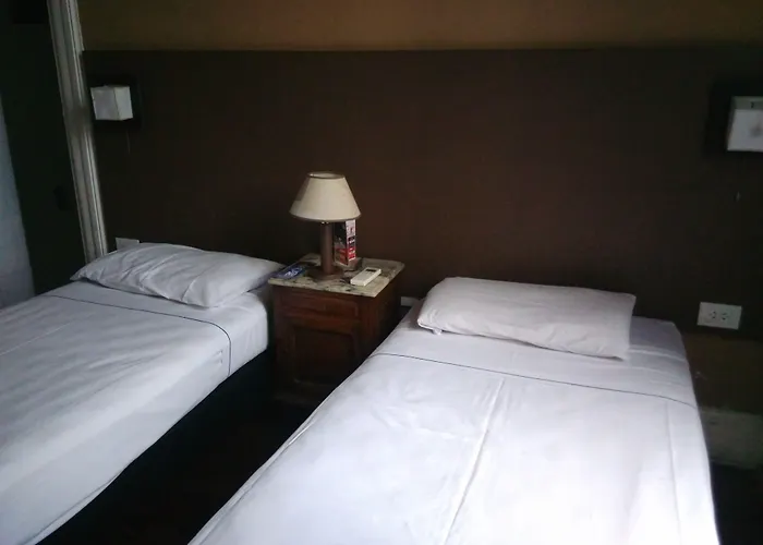 Ritz Hotel & Hostel Ba Buenos Aires